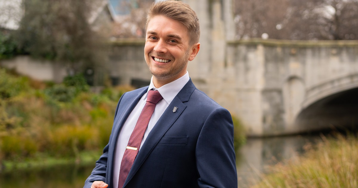 Corey R. Ellis Corey Ellis - Licensee Salesperson - Ray White Barrington