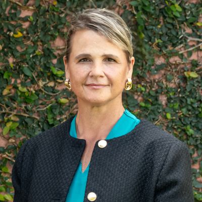 Rebecca Carrier-Hubbard