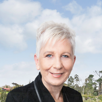 Linda Goer, PA To Lynn Lockhart at Ray White Karaka