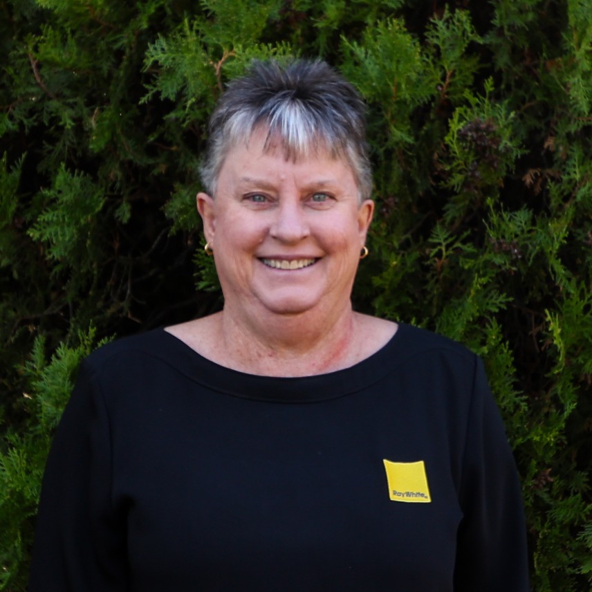 Sue Fox