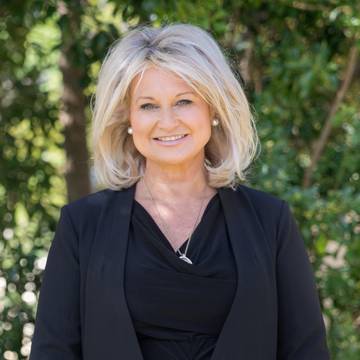 Maria Stephens, Branch Manager | Licensee Agent at Ray White Botany
