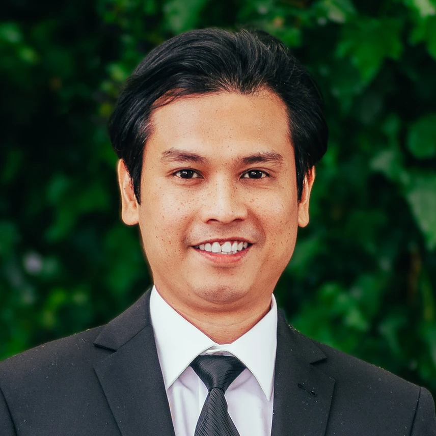 Suri Phak-Uthai