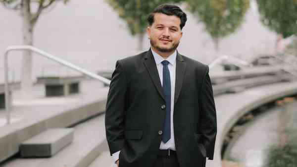 Harry Khan