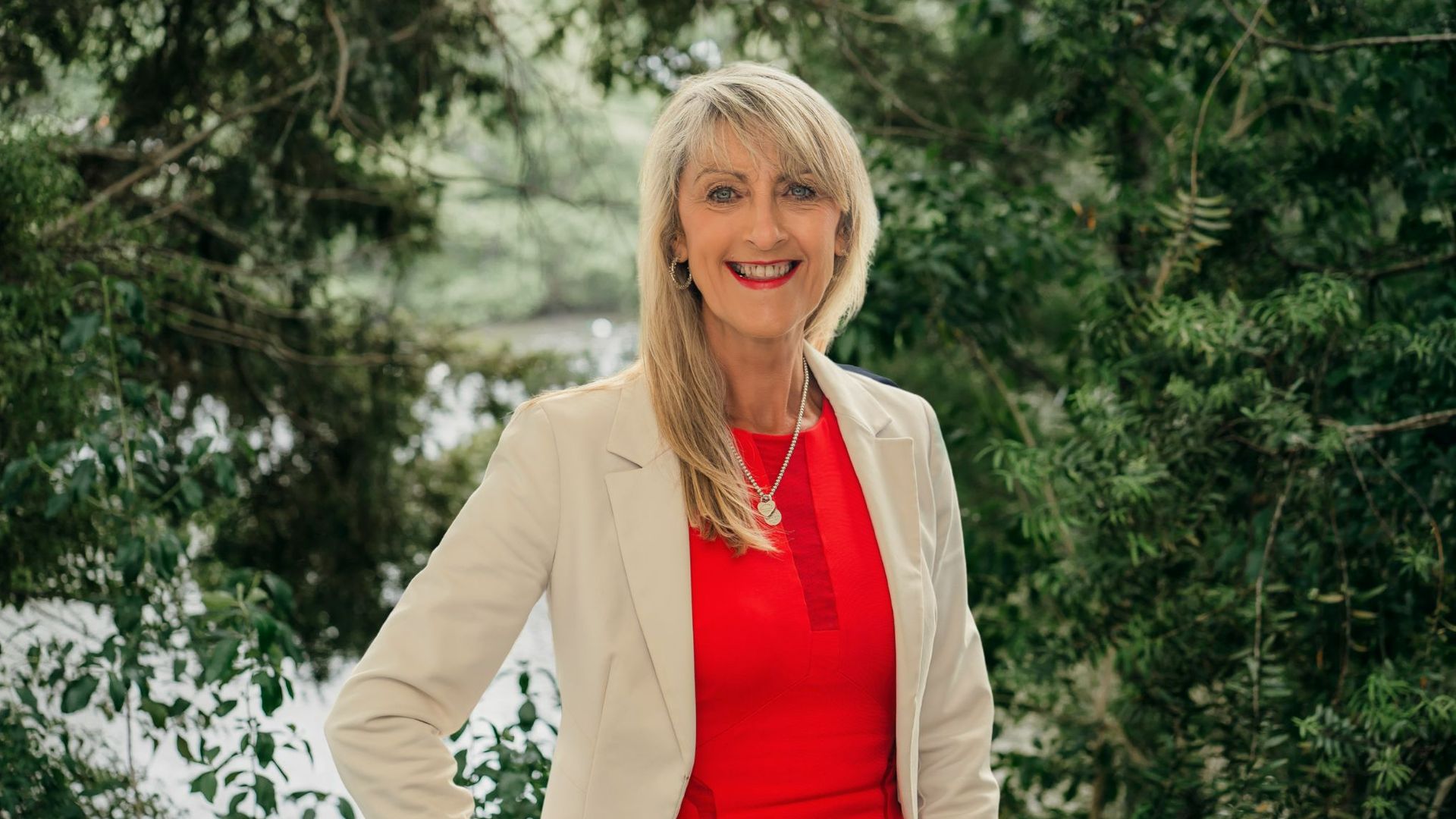 Susanna Fox Real Estate Ray White New Zealand