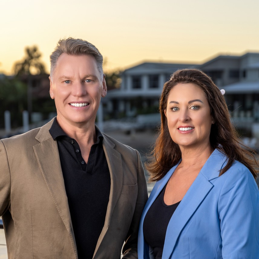 Geoff & Melissa Kneale