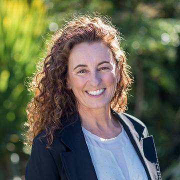 Fiona Reid, Partner | Licensee Salesperson at Ray White Wanaka