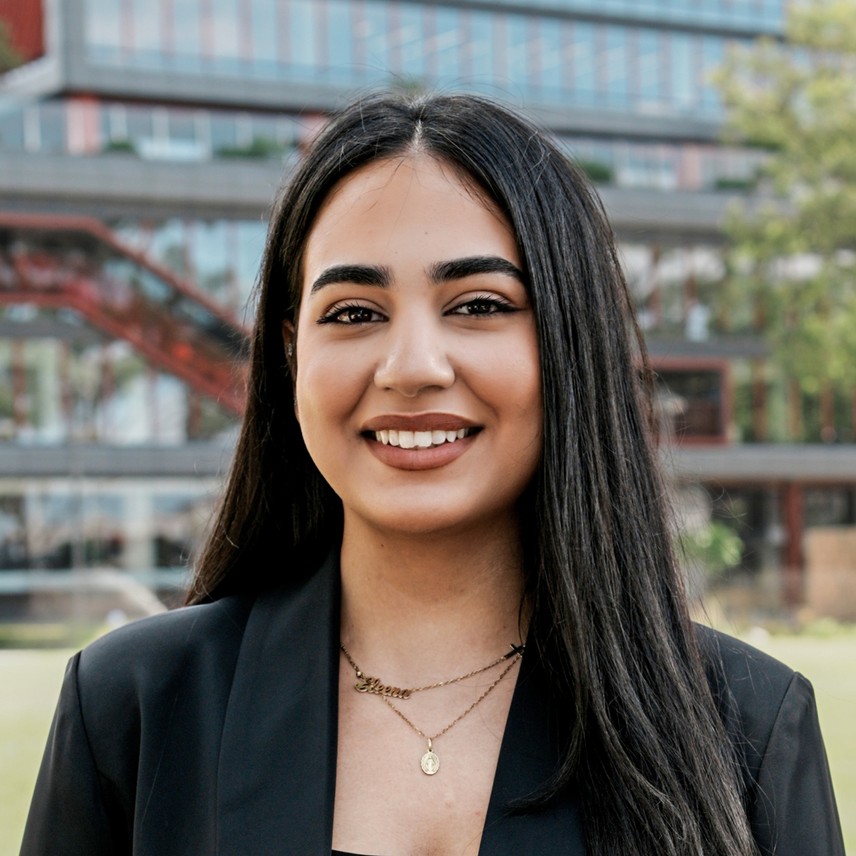 Eleena Bassam El-Sous