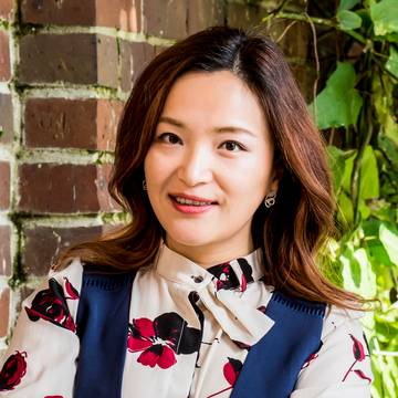 Chris Hu, Licensee Salesperson at Ray White City Apartments