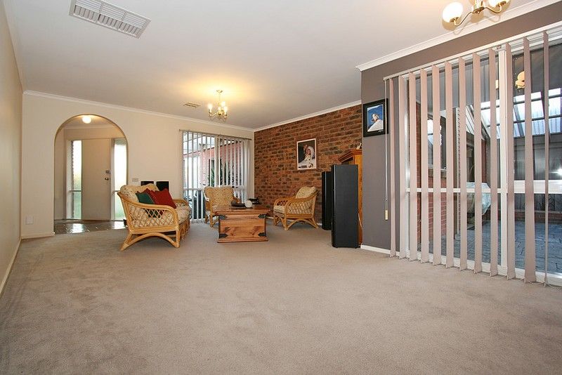 11 Kincaid Court, Ferntree Gully, VIC 3156