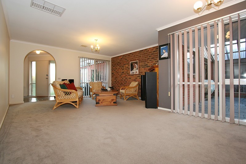 11 Kincaid Court, Ferntree Gully, VIC 3156