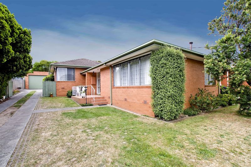158  Brandon Park Drive, WHEELERS HILL VIC 3150