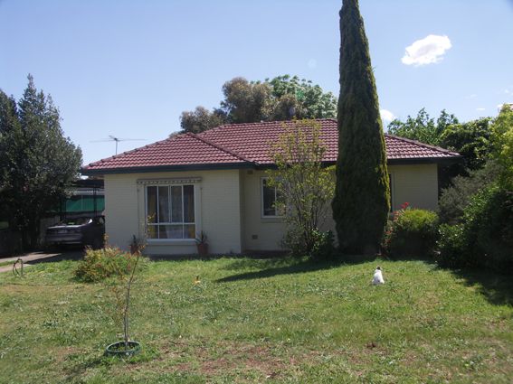 4 Myrtle Road, DERNANCOURT SA 5075