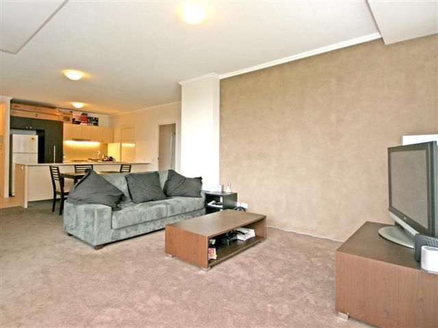 3 Parkland Boulevard, BRISBANE QLD 4000