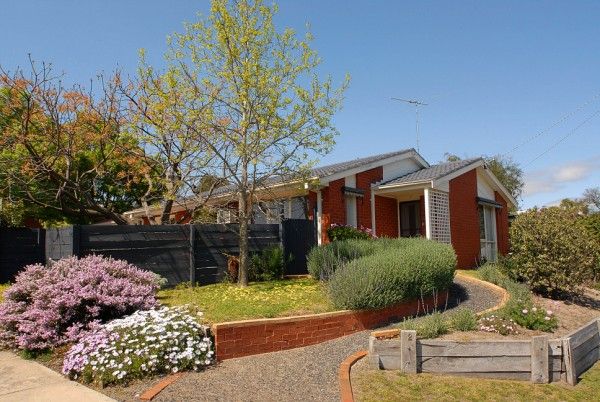 2 Marcella Place, CARRUM DOWNS VIC 3201