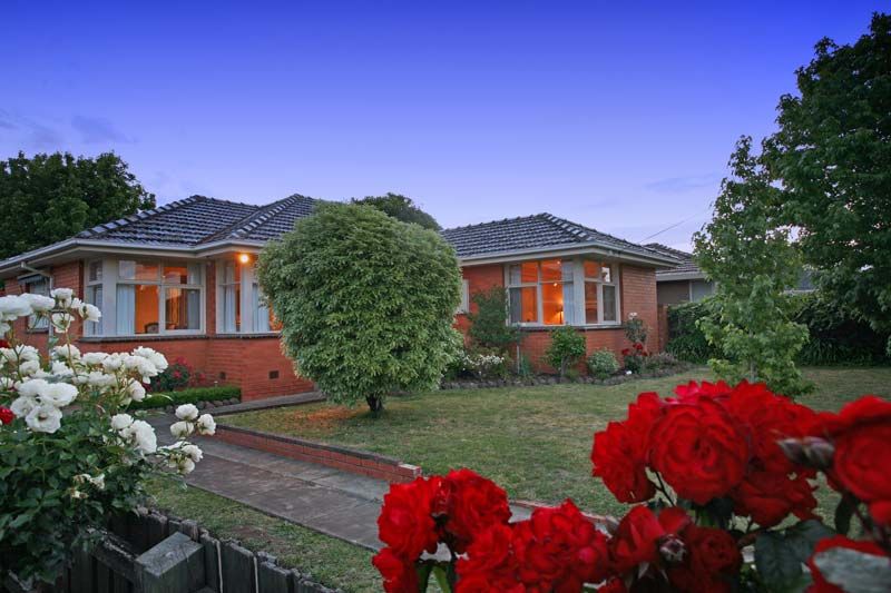 29  Milton Crescent, MULGRAVE VIC 3170