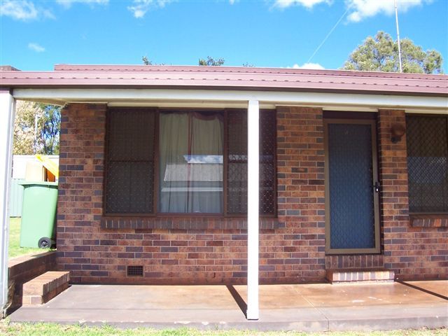4/274 Hume Street, SOUTH TOOWOOMBA, QLD Home For Rent • Ray White