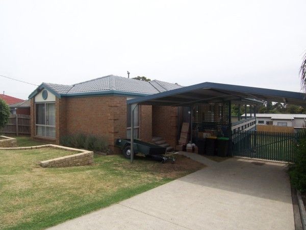 35 Robin Drive, CARRUM DOWNS VIC 3201