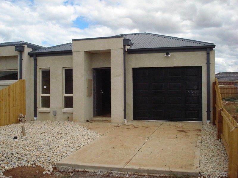  5  Yale Court, TRUGANINA VIC 3029