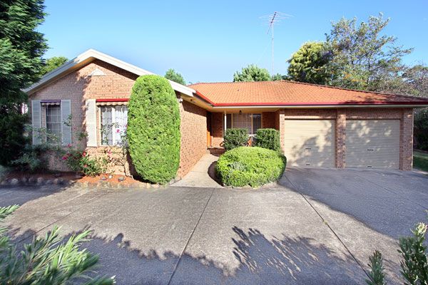 5 Castlewood Drive, CASTLE HILL NSW 2154