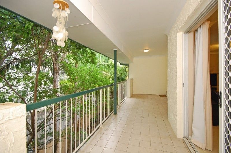 11 Lima Street, AUCHENFLOWER QLD 4066