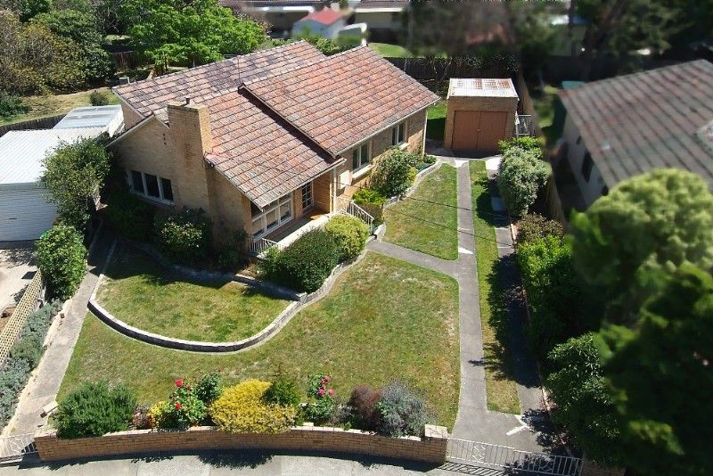 3 Crellin Crescent, WATSONIA VIC 3087