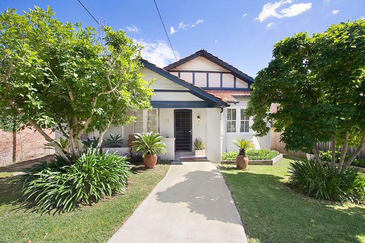 25  Alton Avenue, CONCORD NSW 2137