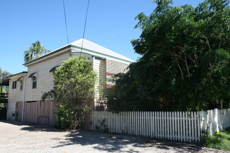22  Hunter Street, BRASSALL QLD 4305