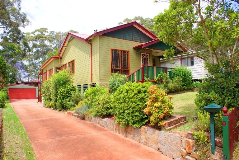 20  Sandhurst Street, BULLI NSW 2516