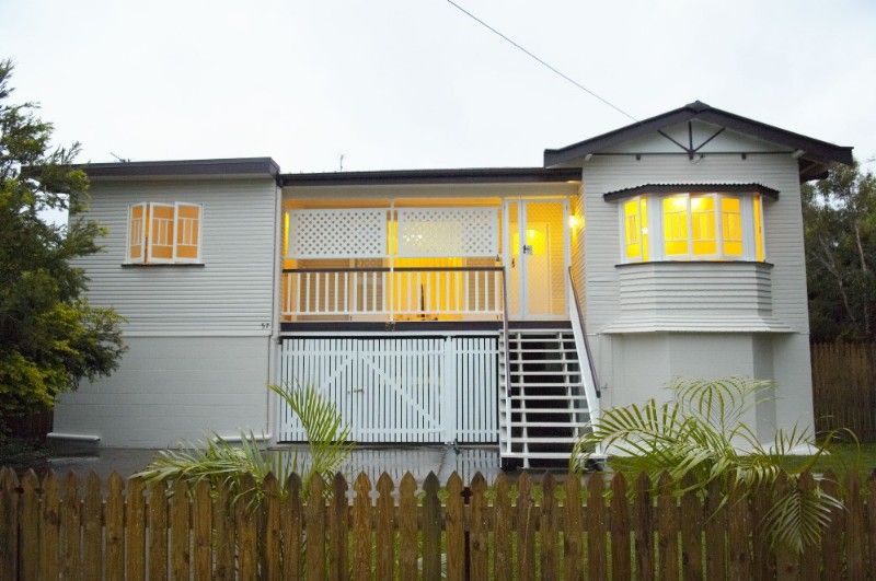 57 Hughes Street, HERMIT PARK QLD 4812