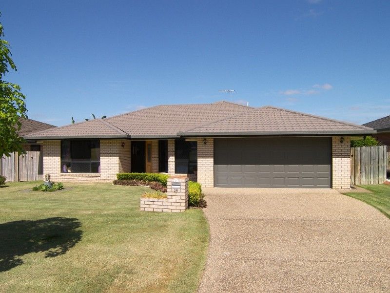 29 Springfield Drive, NORMAN GARDENS QLD 4701