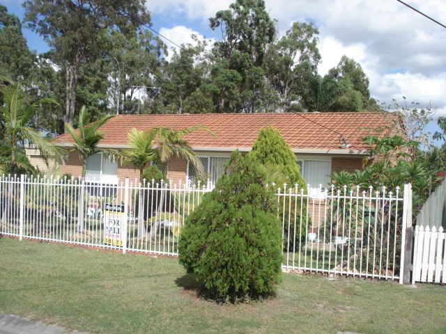 9 Apodis Street, KINGSTON QLD 4114
