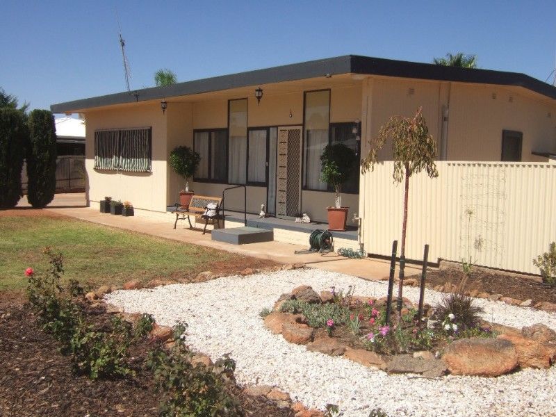 8 Talbot Street, BROKEN HILL NSW 2880