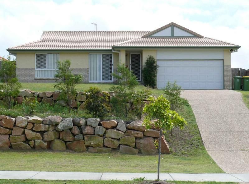 63 Billinghurst Crescent, UPPER COOMERA QLD 4209