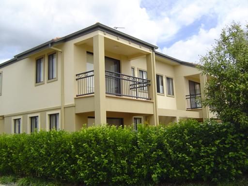 226 Cheltenham Drive, ROBINA QLD 4226