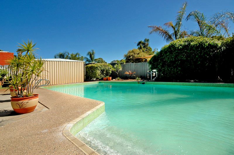 589  Morley Drive, MORLEY WA 6062
