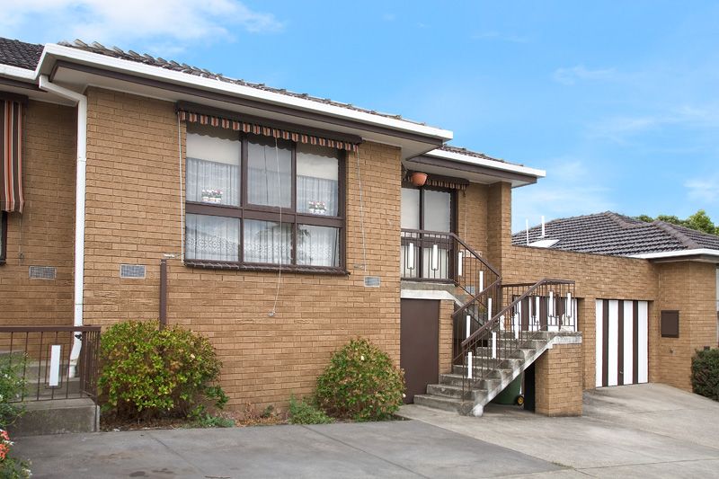 54 St Vigeons Road, RESERVOIR VIC 3073