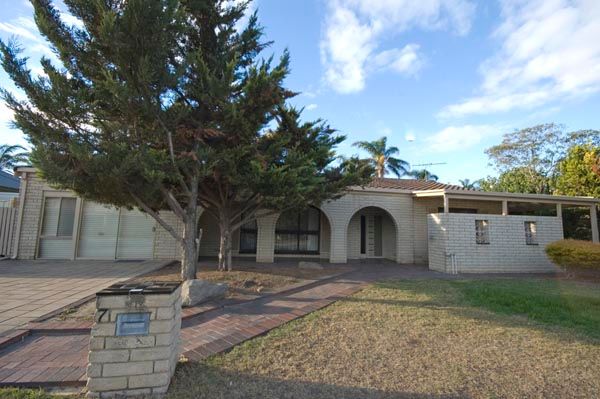 7 Greenfield Crescent, WEST LAKES SHORE SA 5020