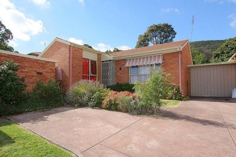 6 Clematis Avenue, FERNTREE GULLY VIC 3156