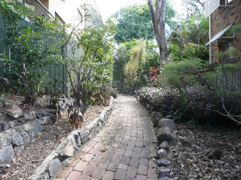 123 Central Avenue, INDOOROOPILLY QLD 4068