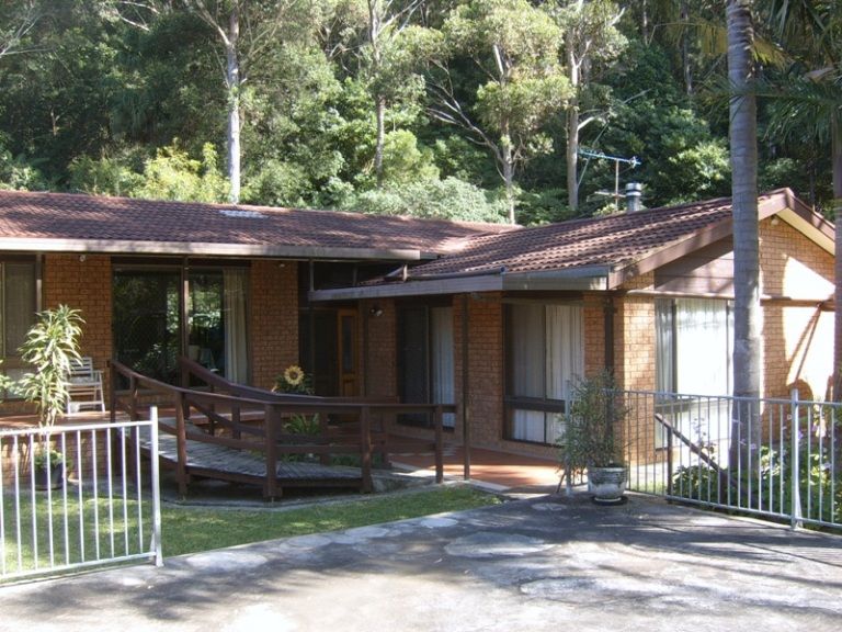108  Buttenshaw Drive, AUSTINMER NSW 2515