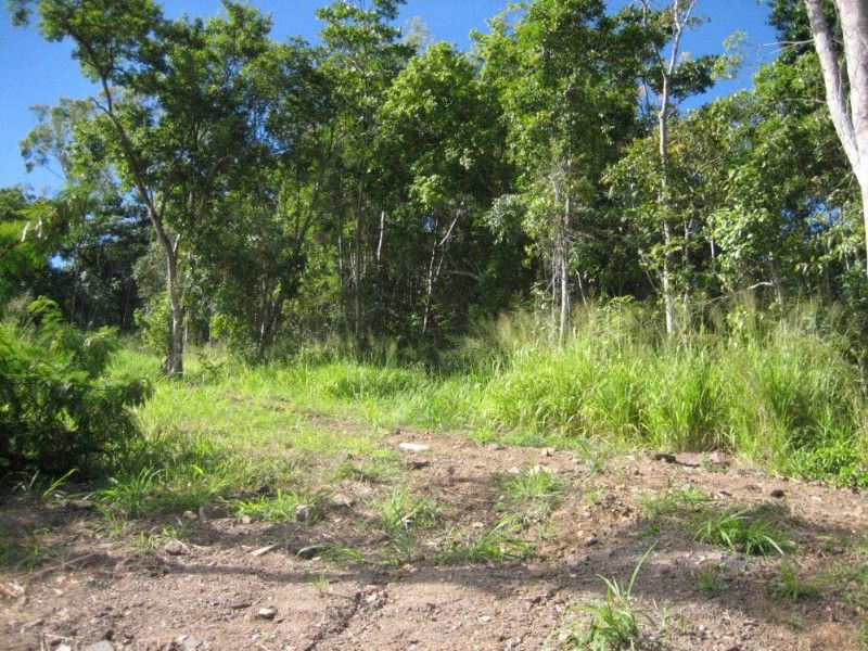 63 Country Road, CANNONVALE QLD 4802