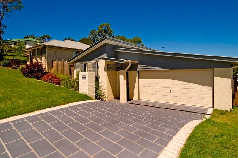 15 Kiamba Street, UPPER COOMERA QLD 4209