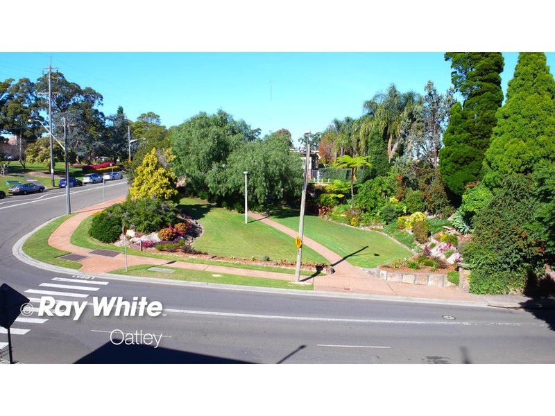 12 Oatley Parade, OATLEY NSW 2223