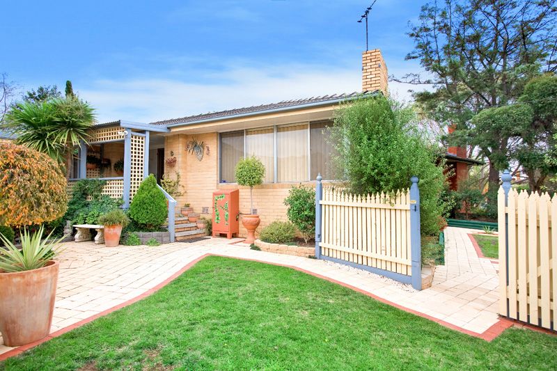 6 Norwood Court, BUNDOORA VIC 3083