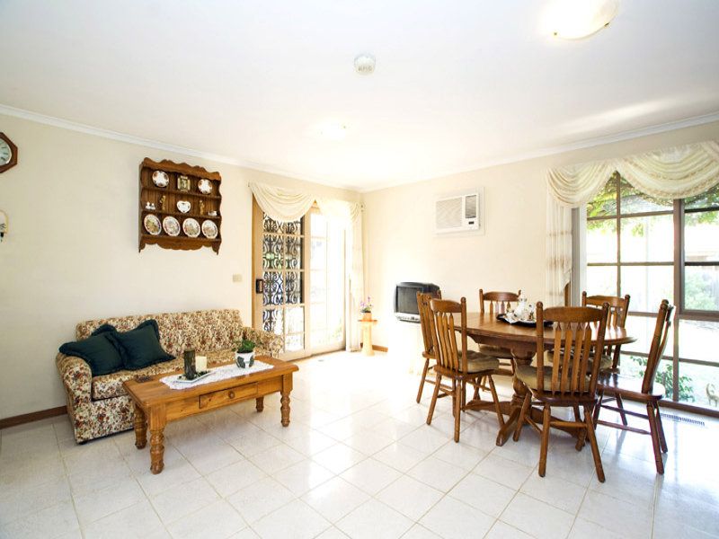 31 Longwood Drive, EPPING VIC 3076