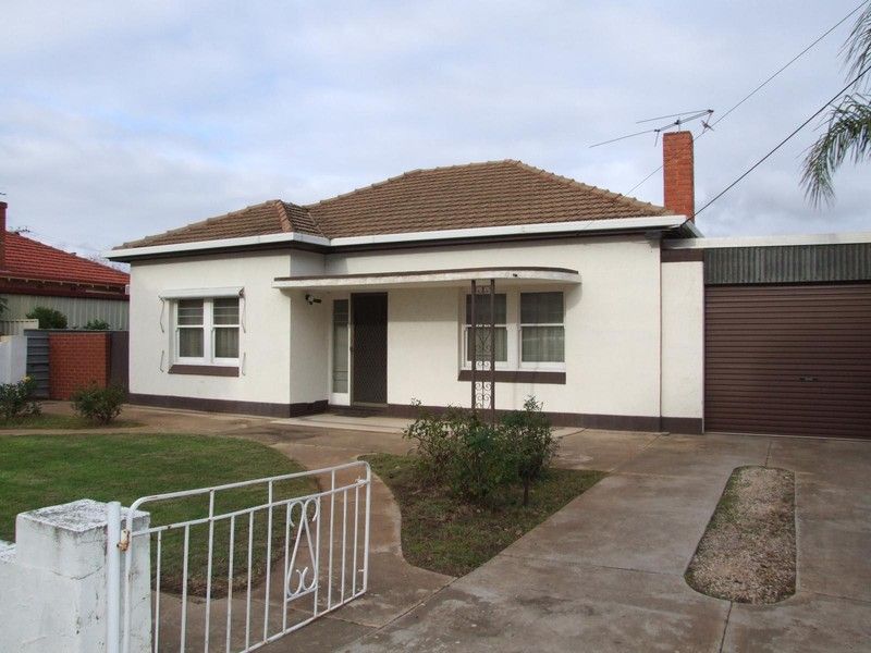 18  Carlyle Avenue, WEST CROYDON SA 5008