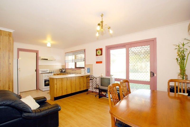 265 Dandelion Drive, ROWVILLE VIC 3178
