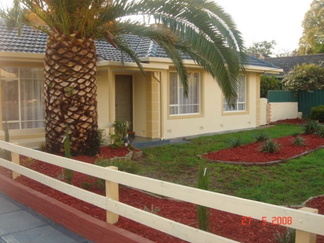 19 Martins Road, PARALOWIE SA 5108
