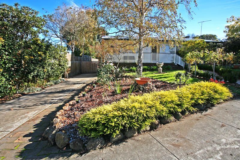 21 North Valley Road, HIGHTON VIC 3216