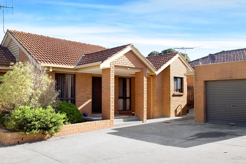 107 Rathcown Road, RESERVOIR VIC 3073